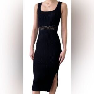 House of Harlow 1960 Crochet Ring Midi Dress